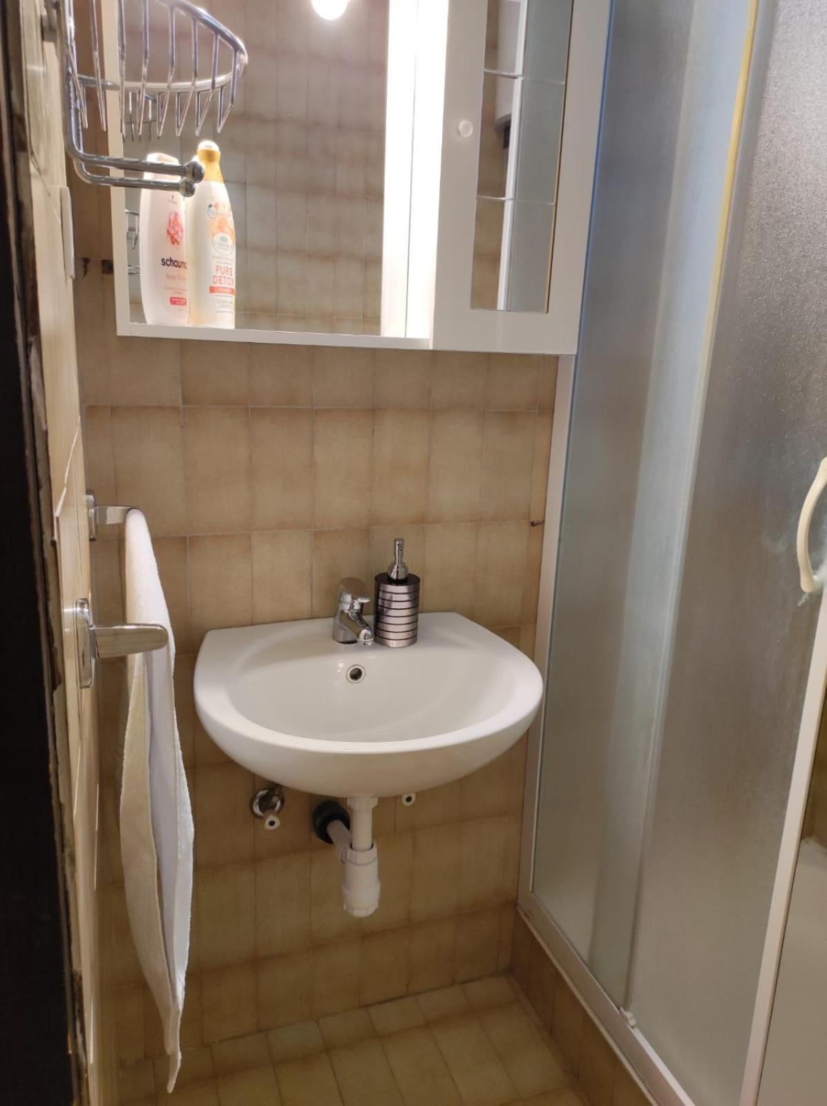 Apartmani Valentino Makarska Exterior foto